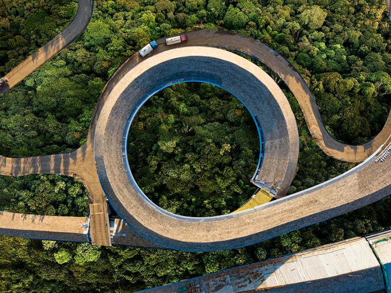 Sombrilla de madera y trabajos auxiliares para el Centro de Luge de los Juegos Olímpicos de Invierno de Beijing